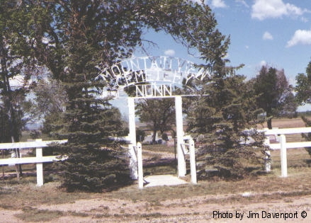 Entrance, Mountain View Cemetery, Nunn, Weld County, CO